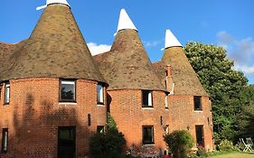 Renville Oast Bed & Breakfast Canterbury 4* United Kingdom